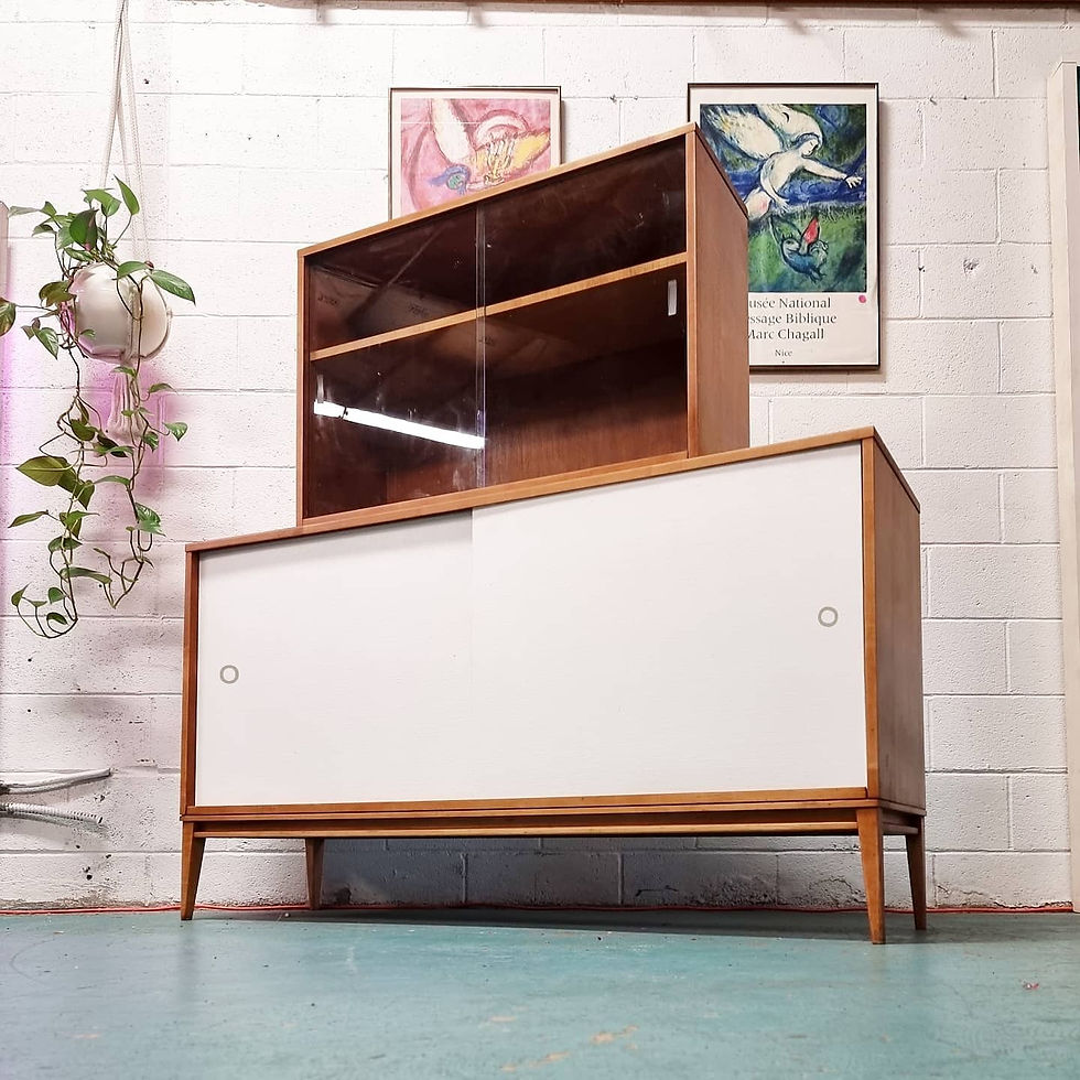 Thumbnail: Mid Century Paul McCobb Display Cabinet 