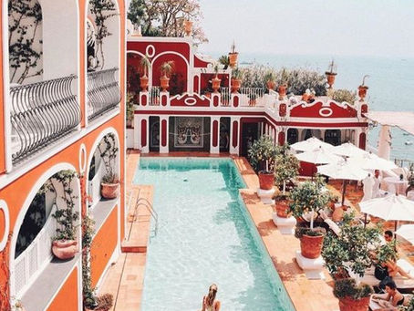 Honeymoon Like Reese Witherspoon at Le Sirenuse