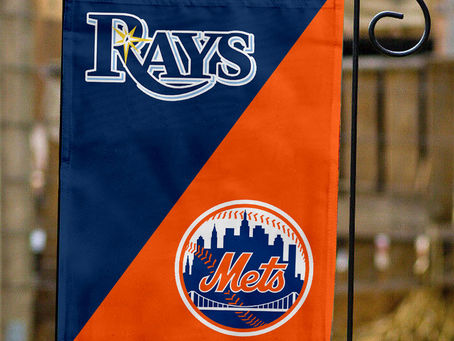 Show Your Team Spirit with the Rays vs Mets House Divided Flag!