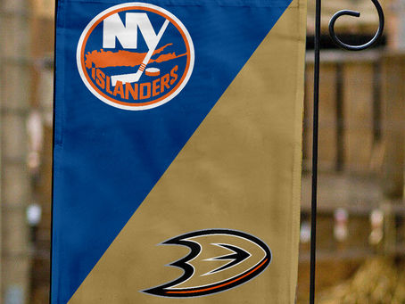 Show Your Team Spirit with the Islanders vs Ducks House Divided Flag!
