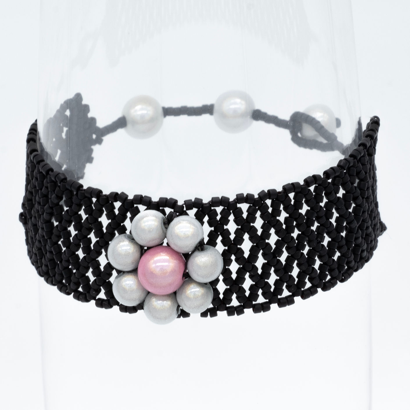 Blossoms black bracelet