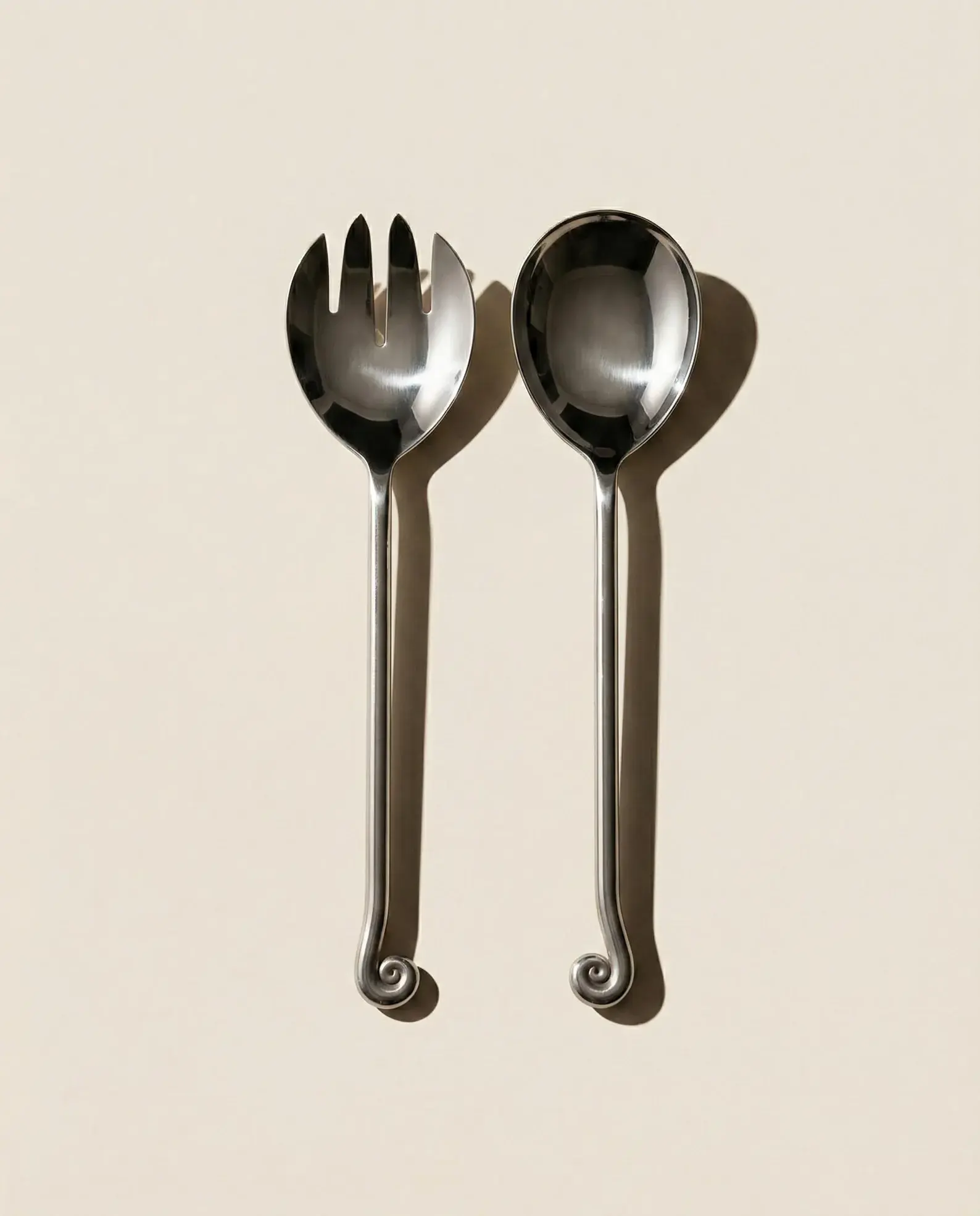 Set of 2 spiral/swirl design stainless steel salad servers