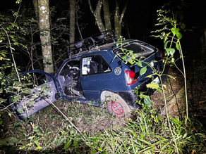 Hallan sin vida a joven en barranco de Huauchinango; vehículo coincide con reporte de búsqueda