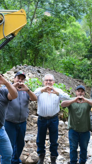 Refuerzan Gobierno Municipal y Estatal trabajos de desazolve y retiro de deslaves en Huauchinango