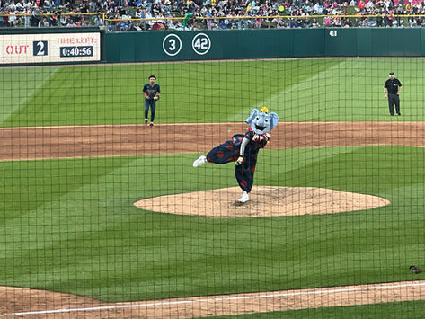 Indianapolis Clowns Return Home to Indy