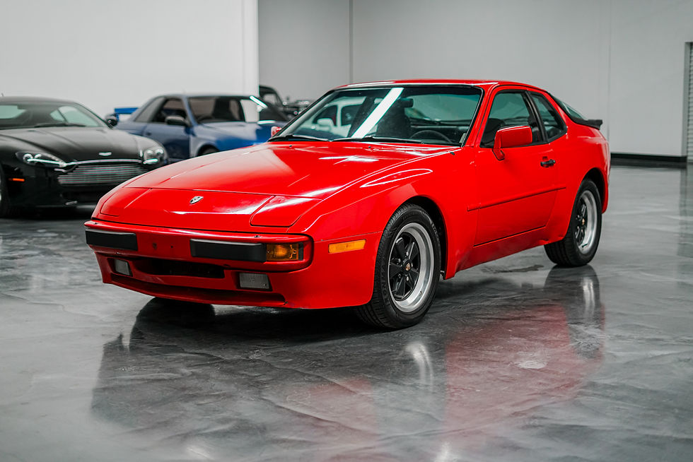 Thumbnail: 1983 Porsche 944