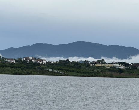 MỘT MÌNH