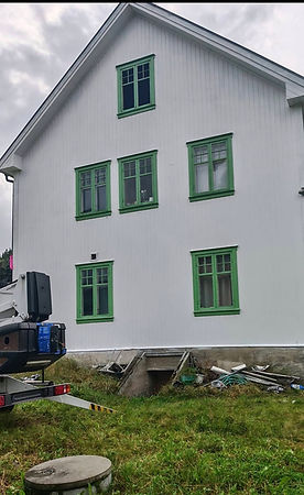 Dokumentert prosjekt fra Alvdal Maling med maling, beising eller vedlikehold av treverk
