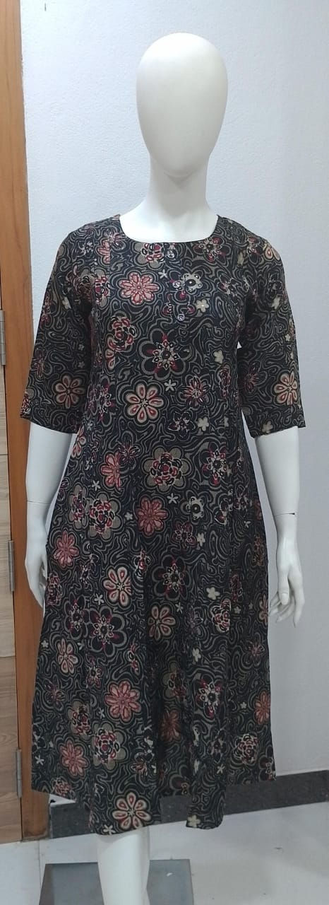 Umbrella Kurtis-3/4th Sleeve-With Mob Pocket-Rayon Blend