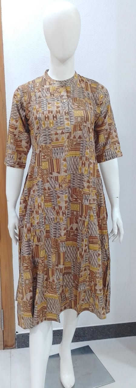 Umbrella Kurtis-3/4th Sleeve-With Mob Pocket-Rayon Blend