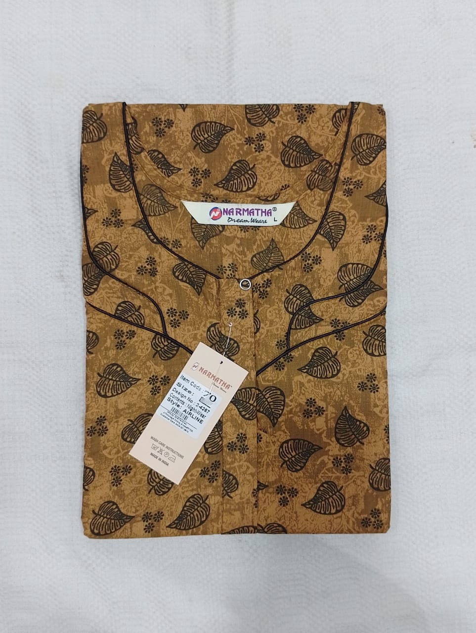 Spun-Airline-NonPleated- Half Sleeve -With Mob Pocket-Comfort Wear