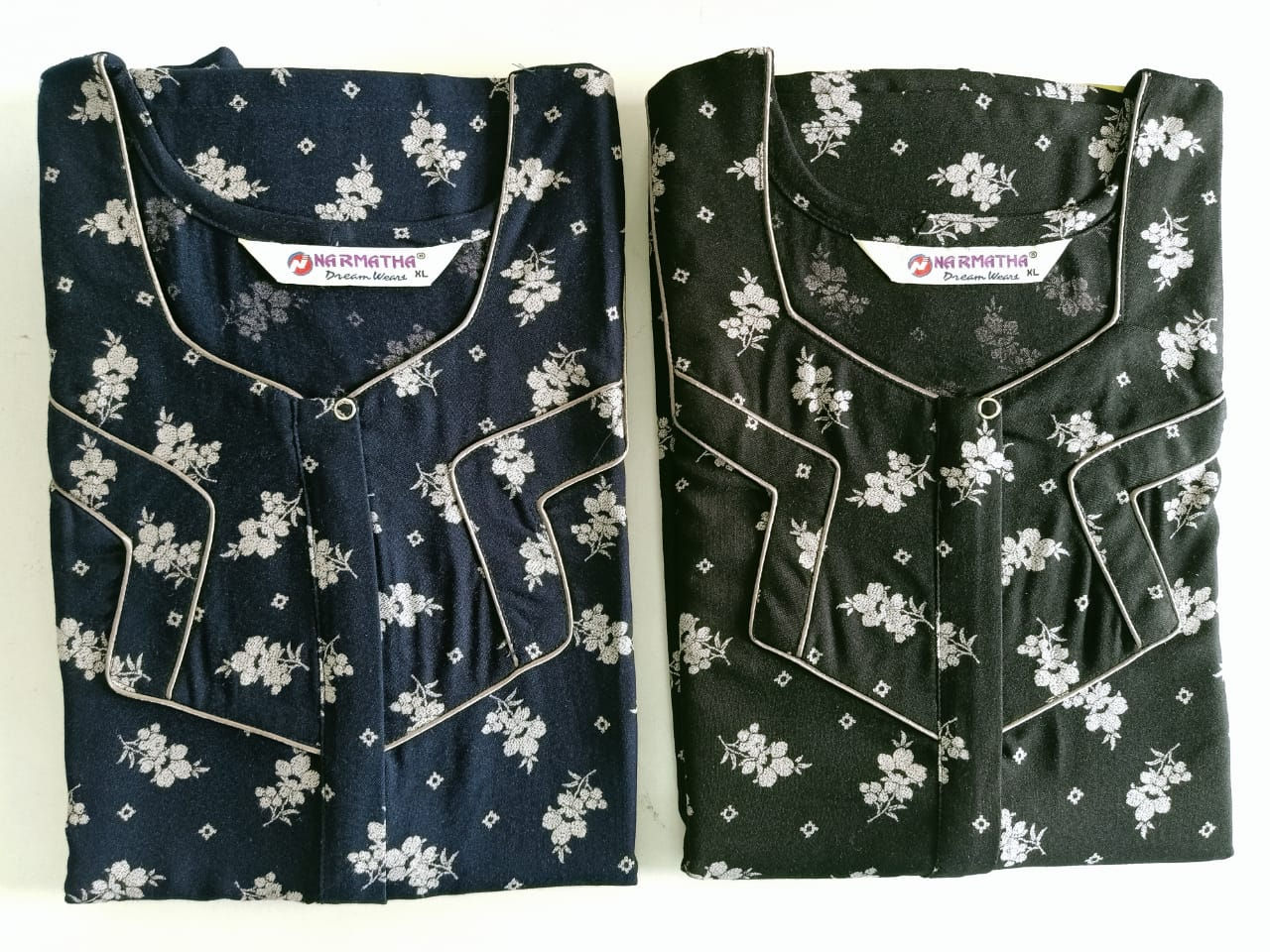 Alphine -Airline (Non-Pleated) - With Side Mobile Pocket-Comfort Wear