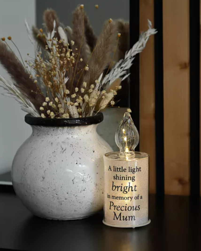Thumbnail: Thoughts Of You Memory Candle Light - Mum