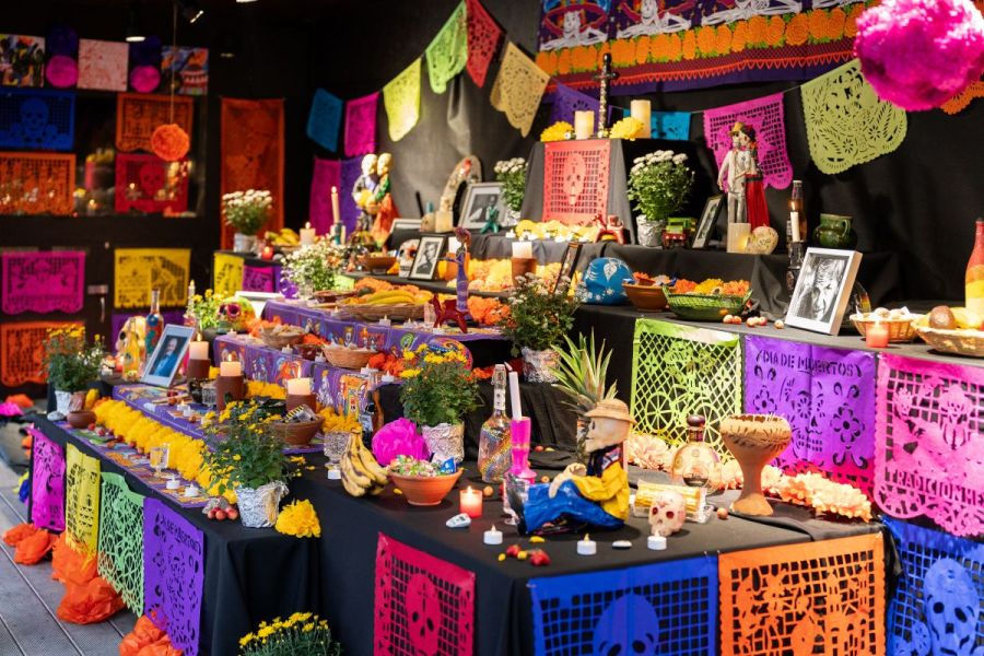 Holešovická Tržnice feiert Anfang November mexikanisches Totenfest Día de Muertos