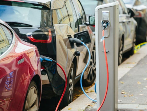 Prag investiert in 1.500 neue Ladestationen für Elektroautos