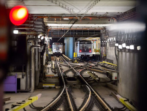Eingeschränkter U-Bahn-Betrieb auf der Linie C: Holzschwellen werden bei Florenc erneuert