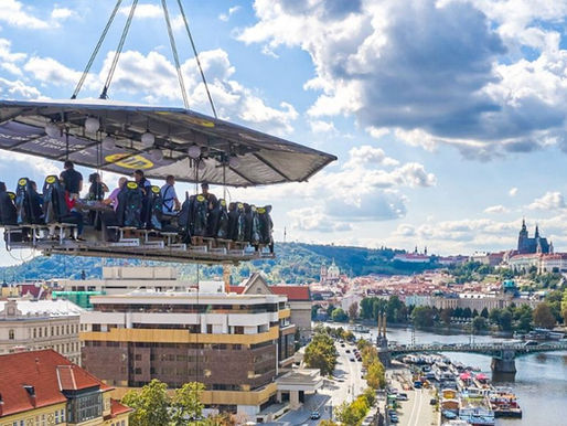 Dinner in the Sky: Ein kulinarisches Erlebnis hoch über Prag