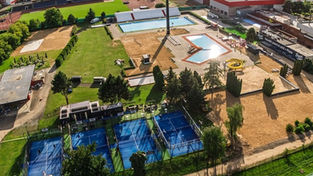Neuer Sommer-Hotspot in Prag Vršovice: Beach Eden öffnet seine Tore