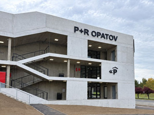 Prag eröffnet neues P+R-Parkhaus in Opatov mit fast 500 Stellplätzen