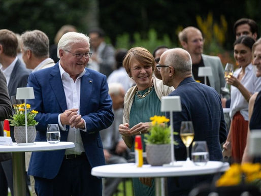 Sonderzug von Prag nach Berlin ins Schloss Bellevue