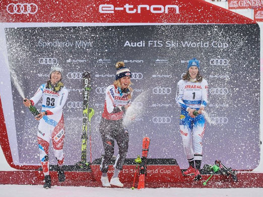 Špindlerův Mlýn im Skiweltcup-Fieber: Damen-Riesenslalom und Slalom der Spitzenklasse
