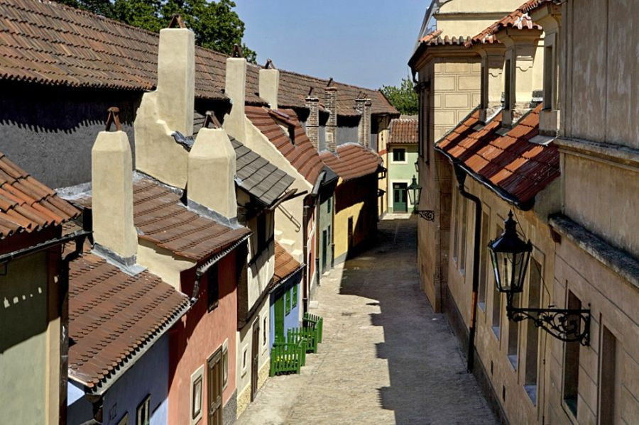 Prager Burg: Die Goldene Gasse erhält einen neuen Anstrich