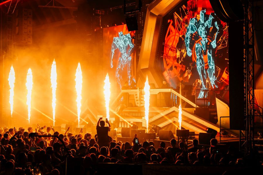 Let It Roll Winter holt Noisia 2027 nach Prag