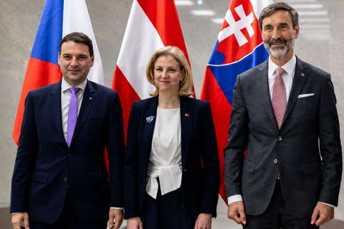 Österreich übernimmt ab 1. Juli Vorsitz im Slavkov-3-Format
