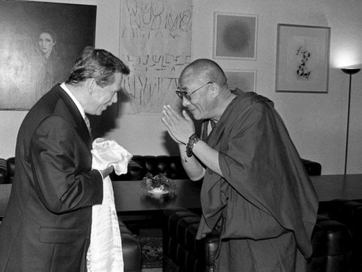 Galaabend „Dalai Lama 90, Havel 89“: Eine Hommage an Freundschaft, Freiheit und Spiritualität