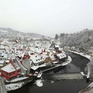 Weiße Weihnachten zumindest regional möglich: Kaltluft bringt Schnee bis in tiefere Lagen