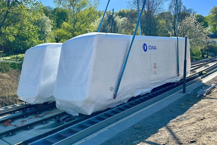 Neue Wagen für die Petřín-Standseilbahn in Prag: Testbetrieb startet im Mai