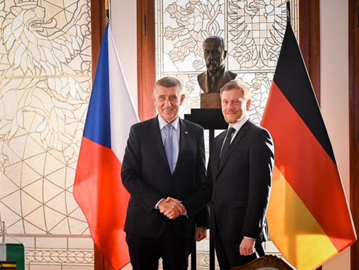 Babiš empfängt Sachsens Regierungschef Kretschmer in Prag – Gespräche über Energie und Infrastruktur