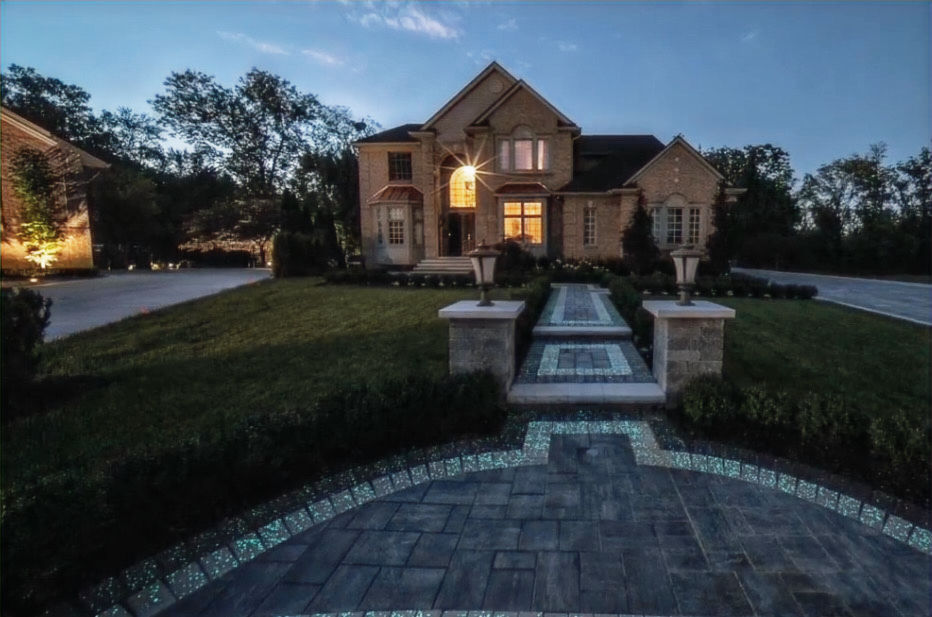 A Glowing Front Entryway!