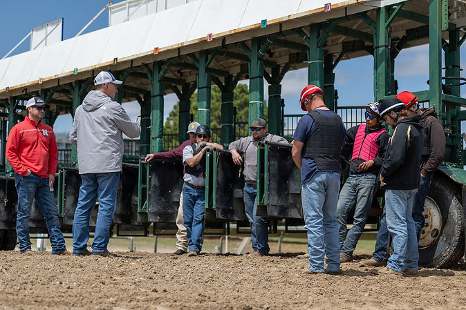 Prayer with Gate Crew