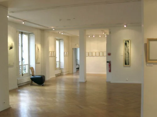 accrochages institutionnels-Catherine Gillet