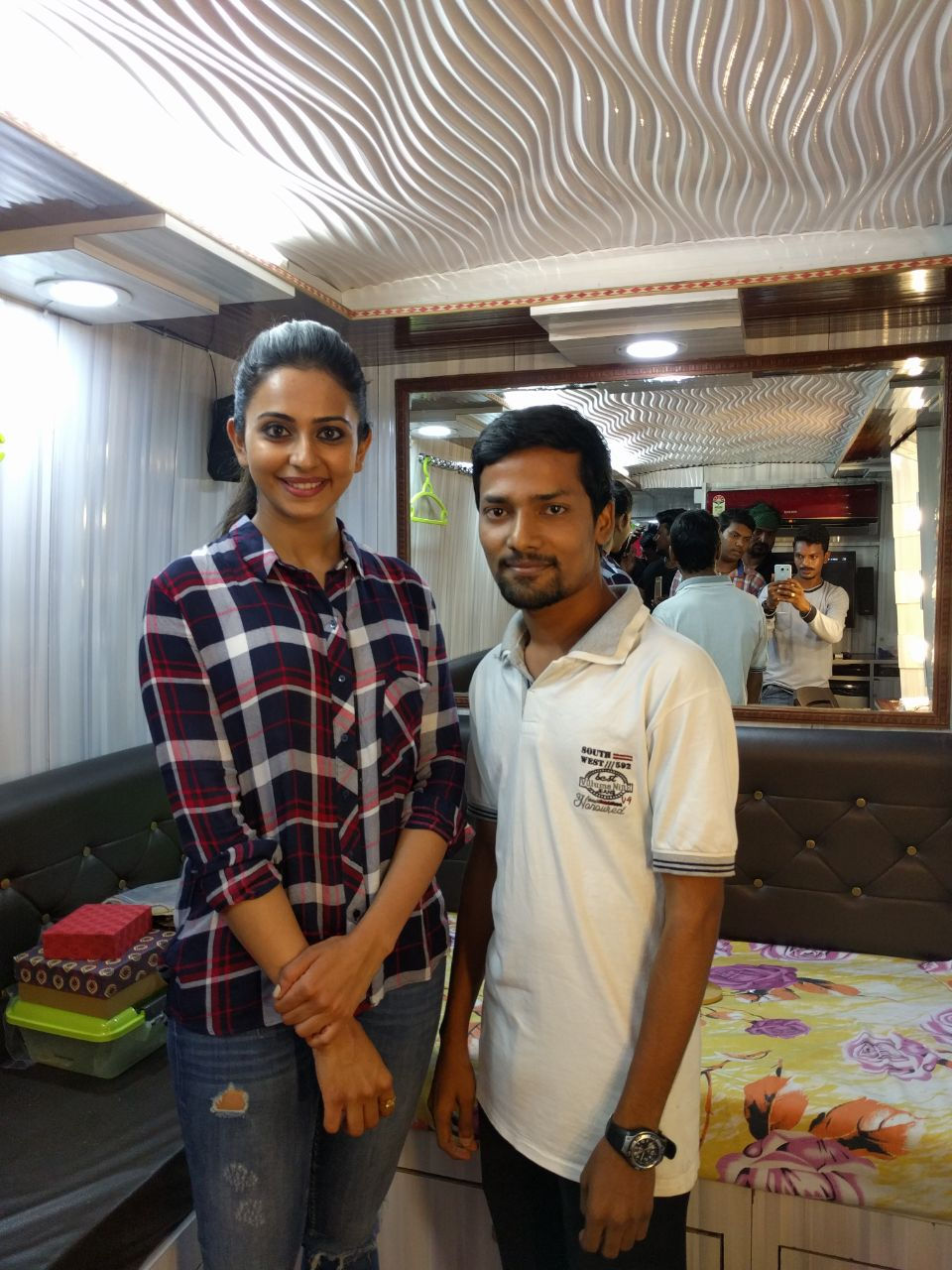 bkasia143405_img-20161203-wa0001