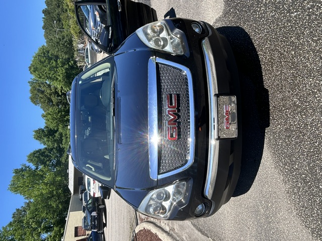 2011 GMC Acadia FWD SLT-1's photo