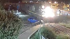 Motorista fica ferido após Gol colidir com trem em Santa Ernestina