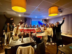 Cadeaubonnen & teamuitjes uitgedeeld aan de beste lotenverkopers van VC Intermezzo