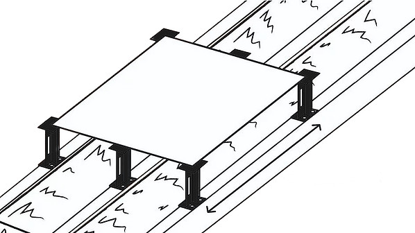 Loft_Leg_3.jpg