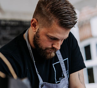 Groß (IMG_6001).jpeg