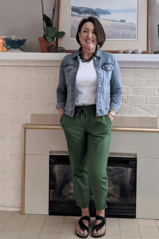 Wear linen joggers with a blue jean jacket and sandals for a great weekend outfit.
