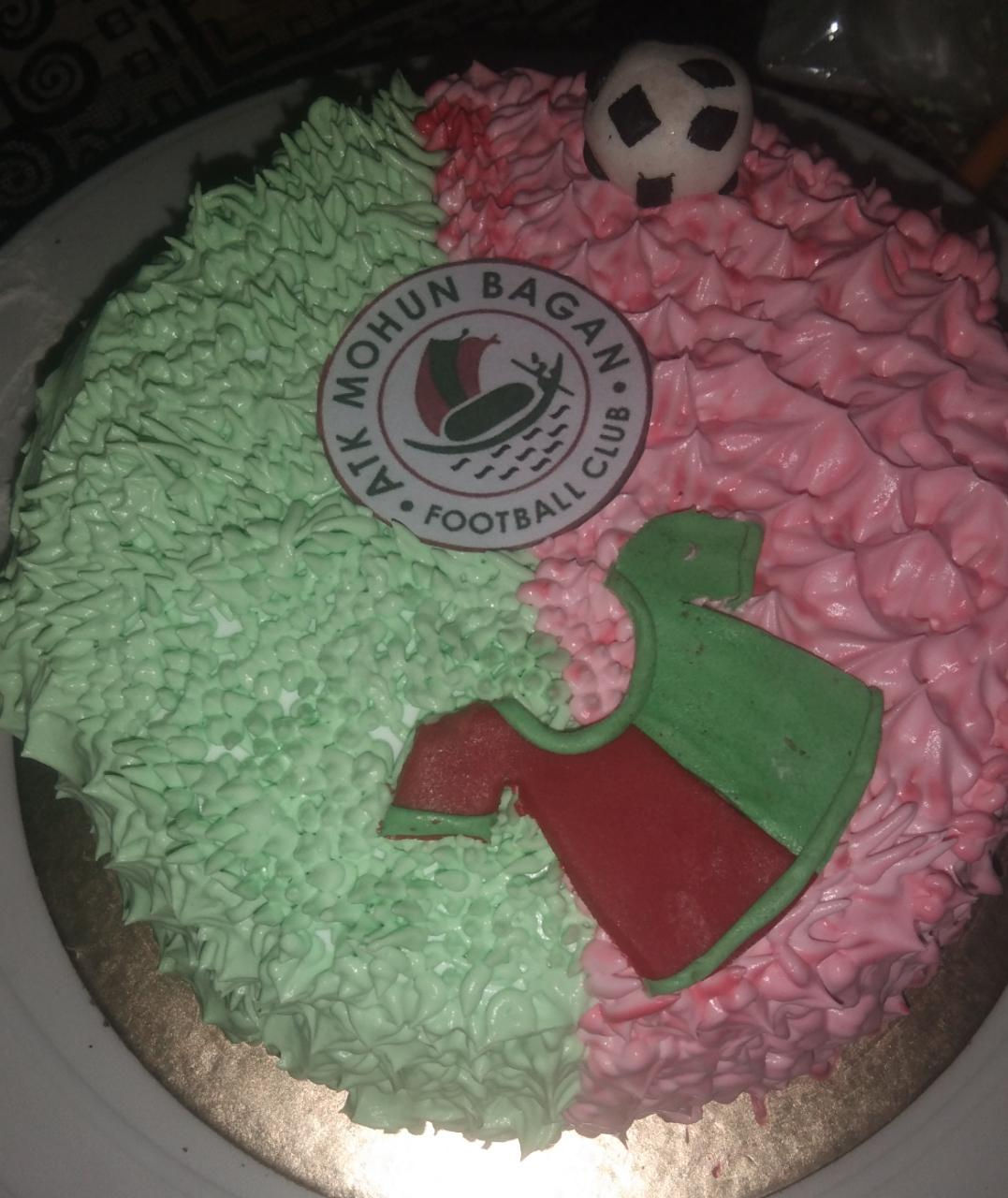 Football cake