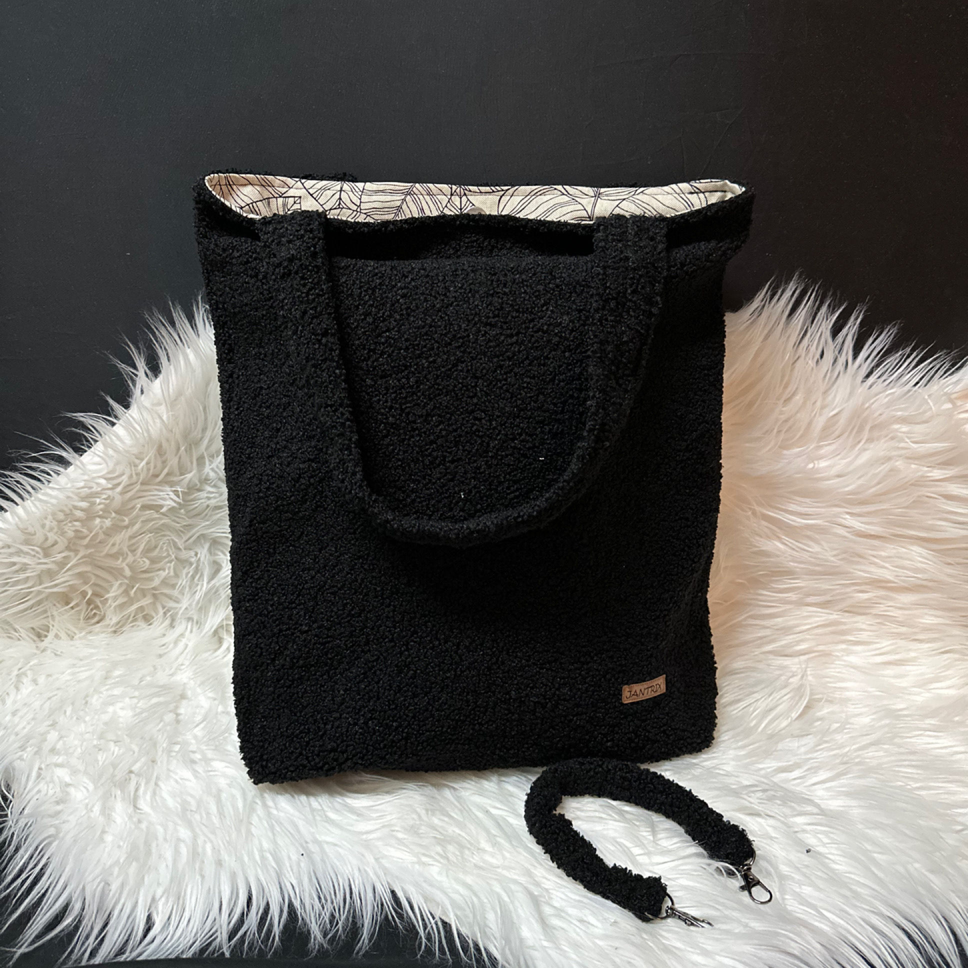 Shopper mit Schlüsselband