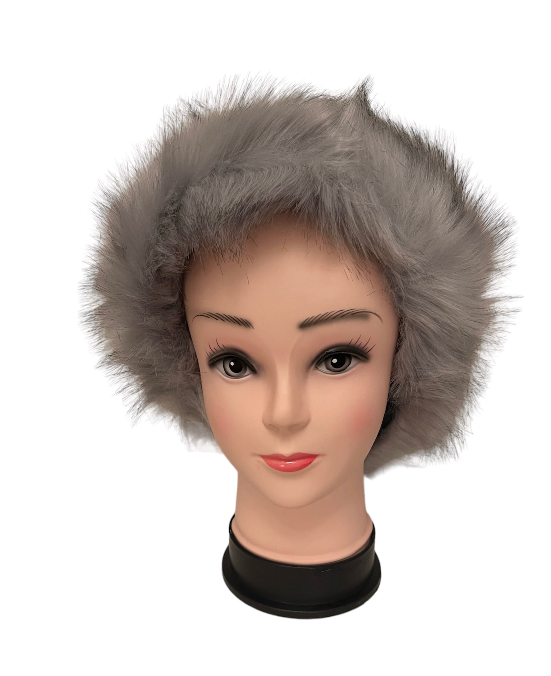 Bonnet en fausse fourrure 