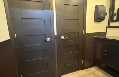 5-Stall Luxury Restroom Trailer