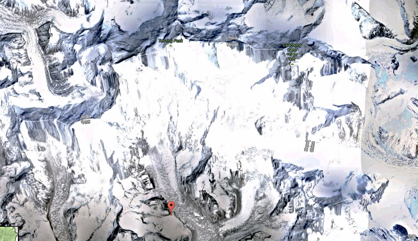 Ngozumba Glacier