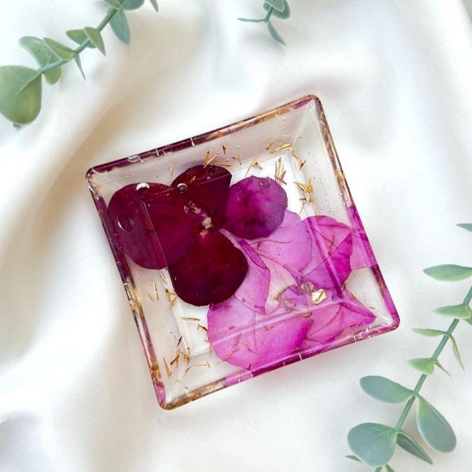 Thumbnail: Square jewelry dish
