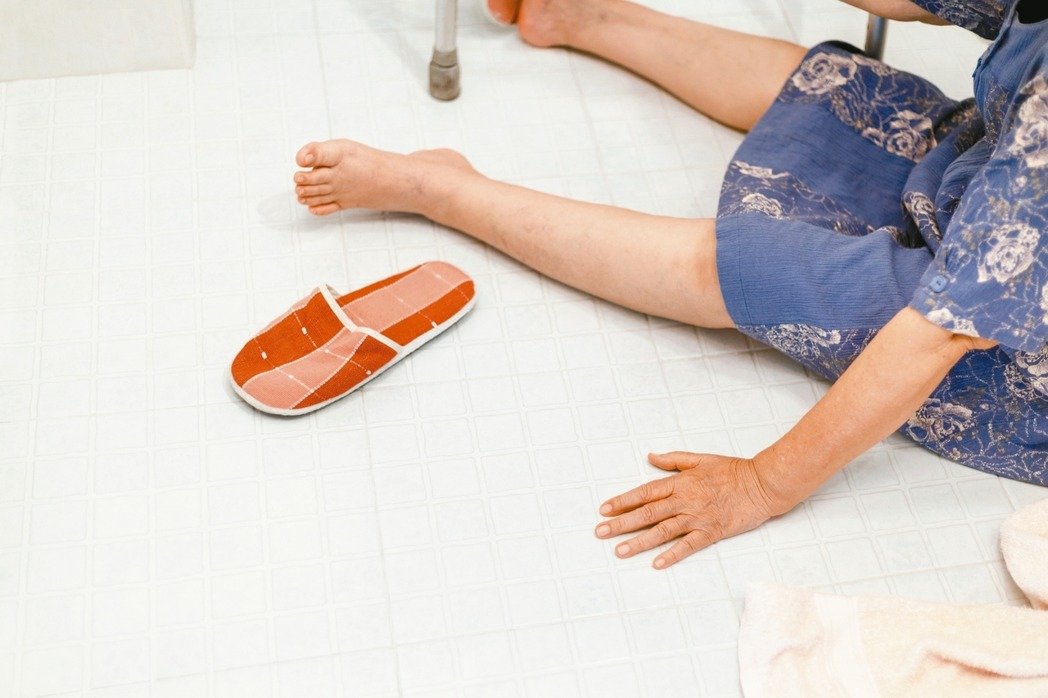 長者生活小知識 - 浴室防跣篇