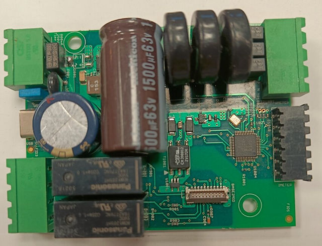 Design a gateway for smart home energy monitoring meter gateway for industries and residential properties to read data from energy meters and send it to the cloud.